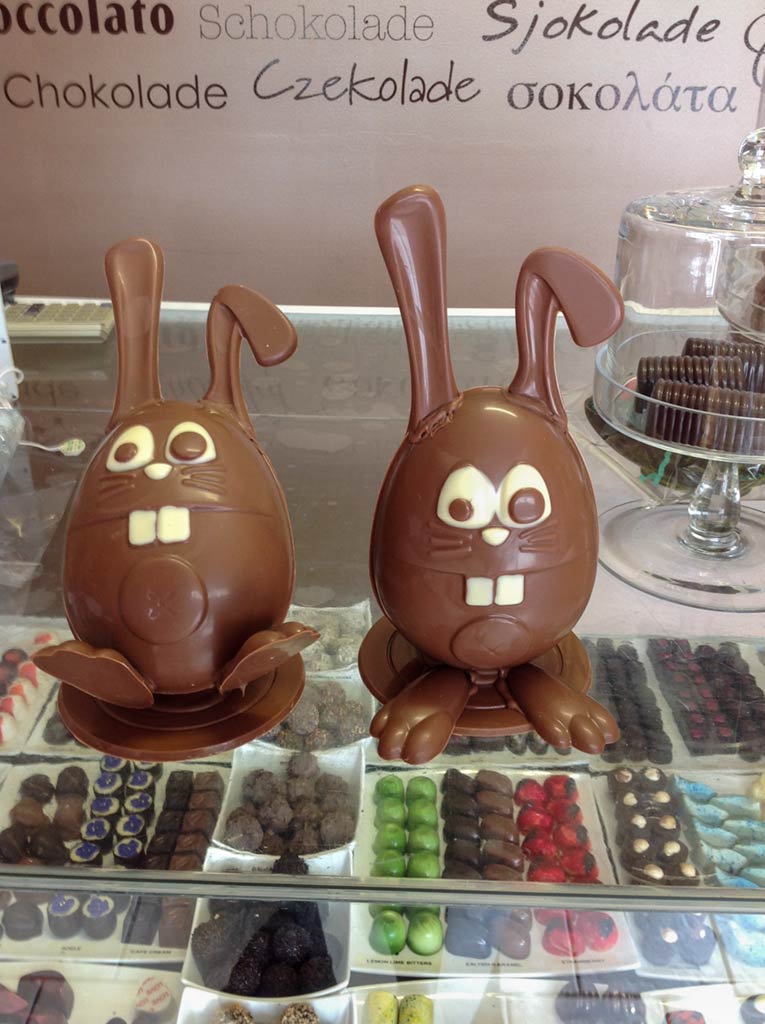 Oops I'me a bit loopy, or am I square eyed.